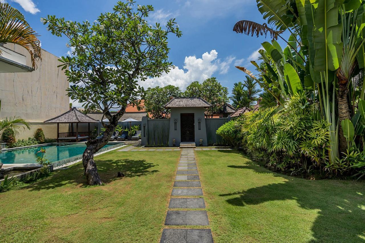 Bali Villa Lotus Seminyak  Luaran gambar
