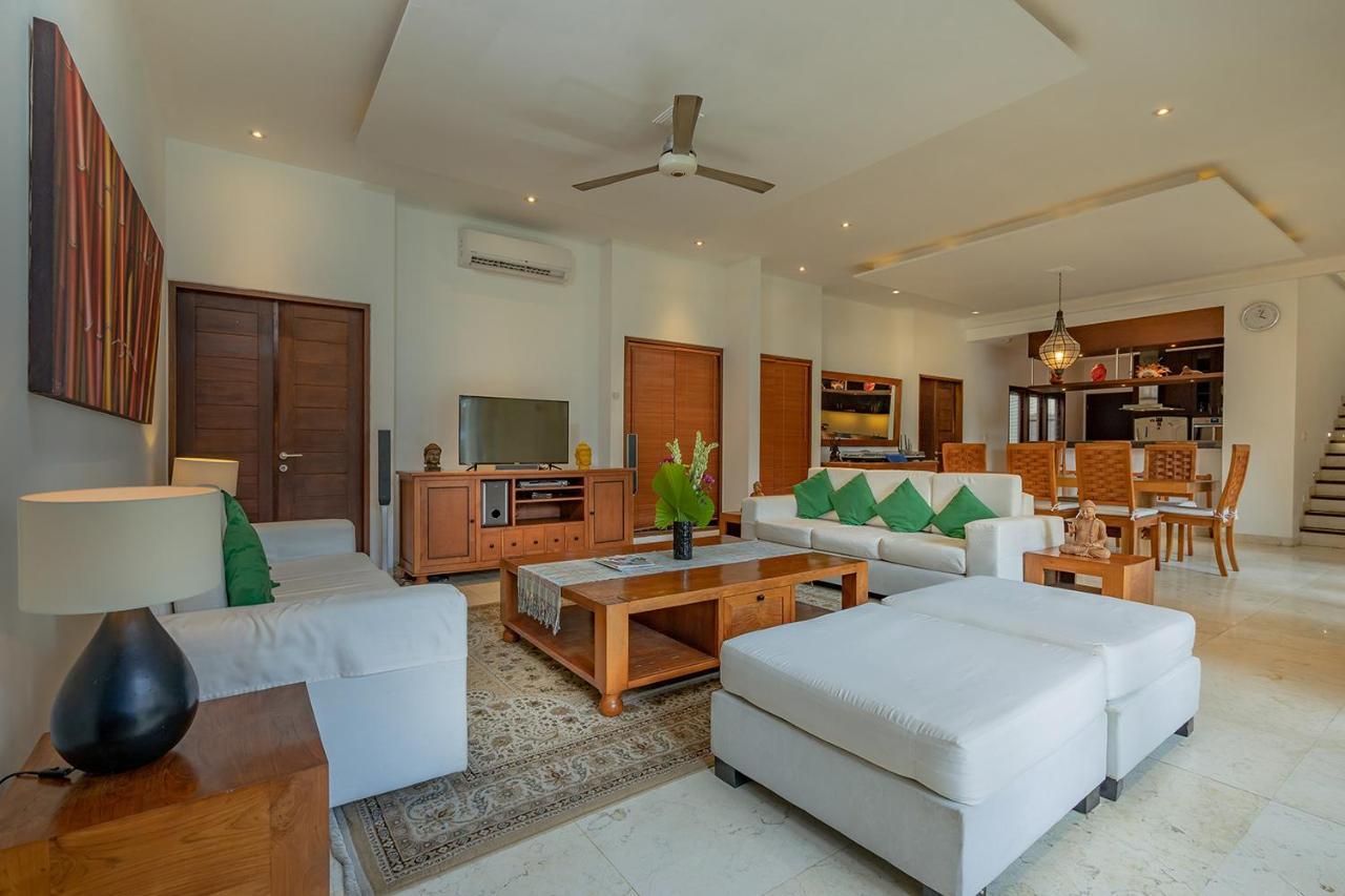 Bali Villa Lotus Seminyak  Luaran gambar
