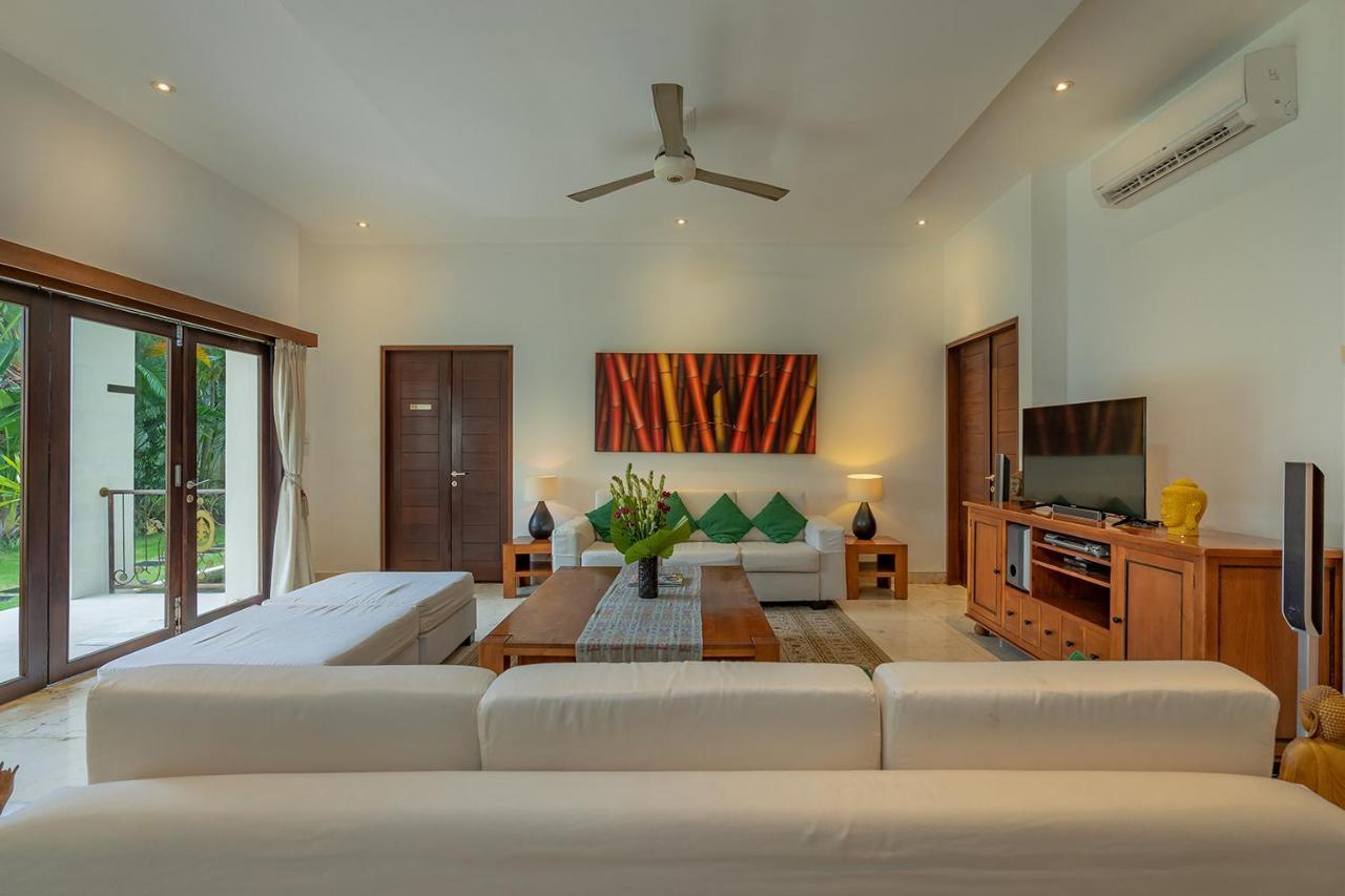 Bali Villa Lotus Seminyak  Luaran gambar