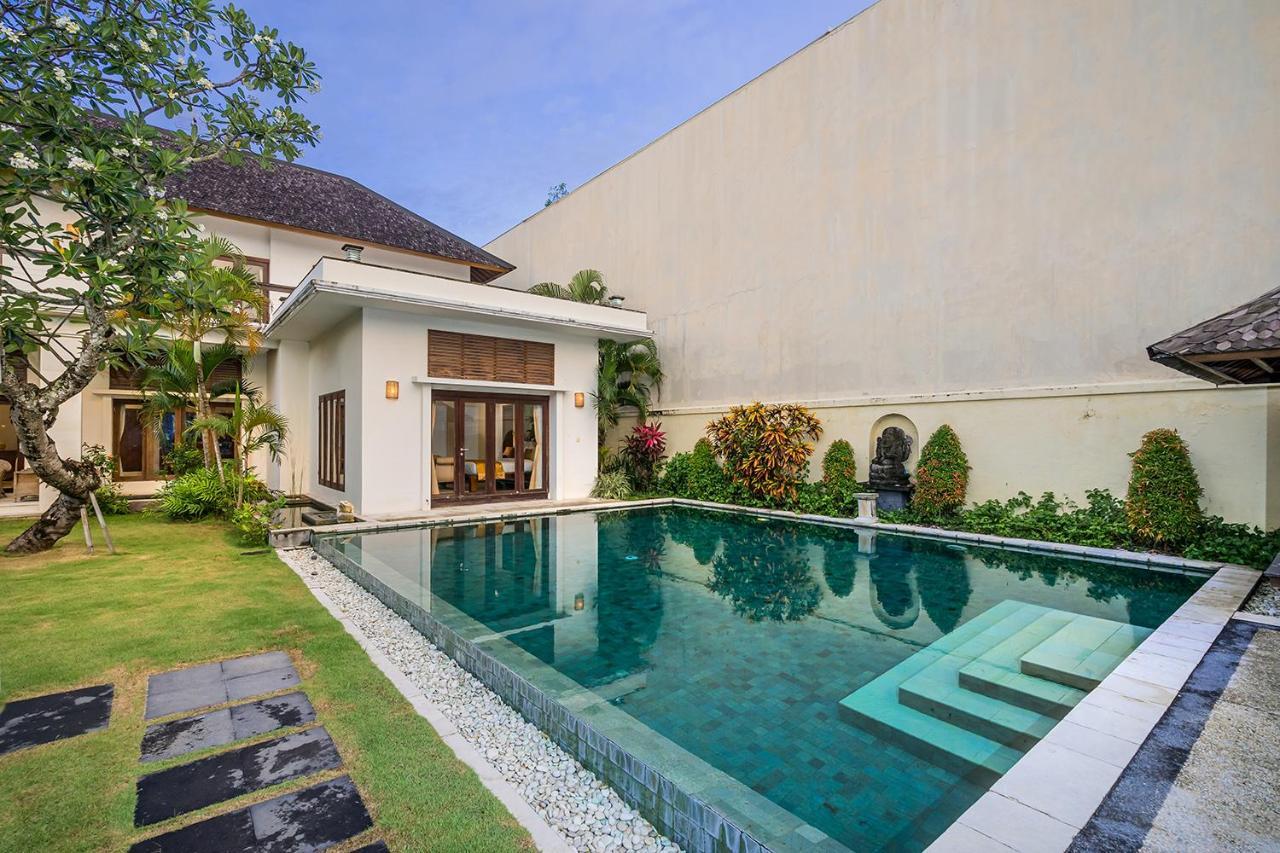 Bali Villa Lotus Seminyak  Luaran gambar